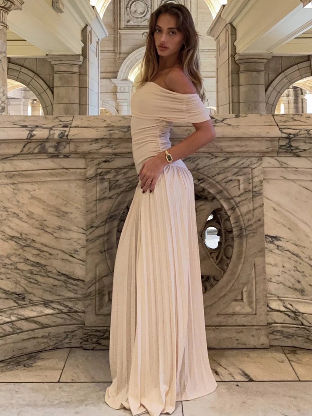 Lioness Field Of Dreams Maxi - Biege | A6 - Picture 2 of 7
